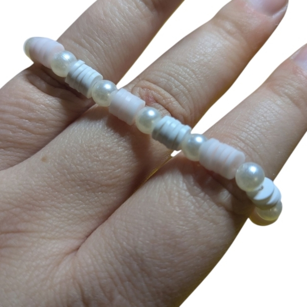 Handmade Beaded Stretch Bracelet Pink White Clay Beads Hand Crafted NEW